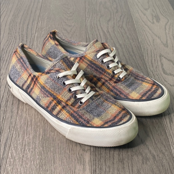 SeaVees Mens Size 8 Plaid Boat Shoes - Picture 1 of 10